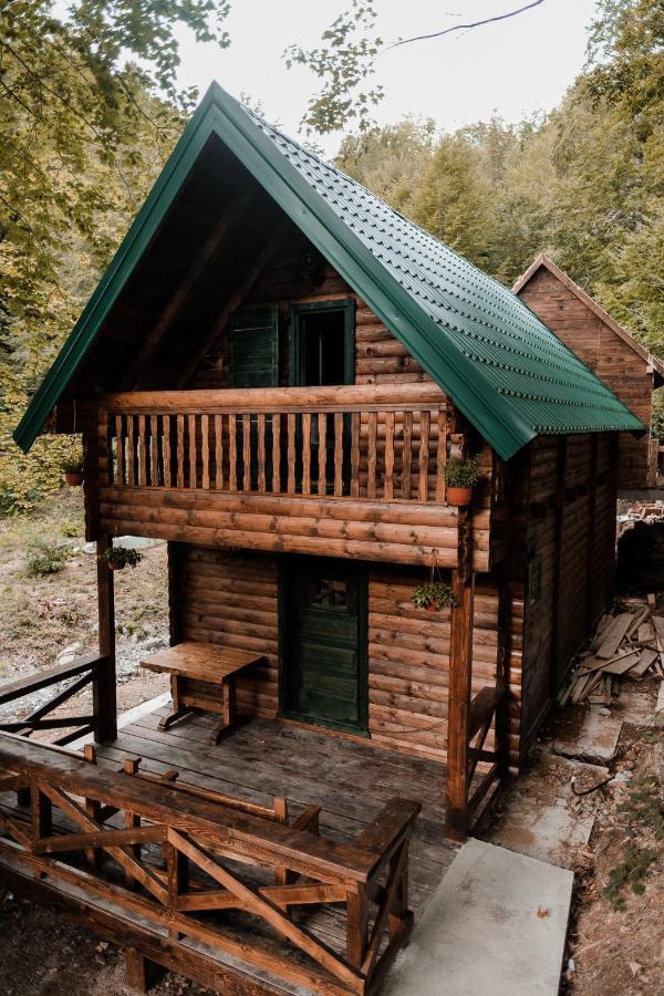 Black River Kolasin Luaran gambar